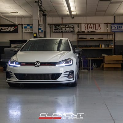 19 Inch Variant Radon in Titanium Brushed Face on a 2019 Volkswagen GTI