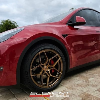 20 Inch Rohana RFX11 Brushed Bronze on a 2020 Tesla Model Y Performance