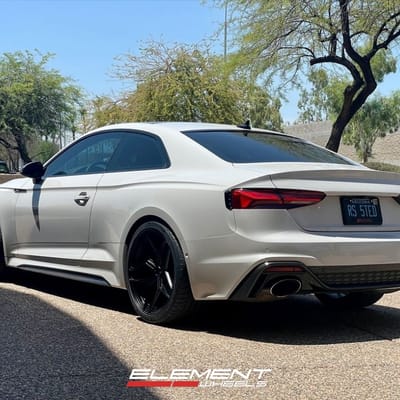 20 inch Variant Zeno in Satin Black on a 2023 Audi RS5