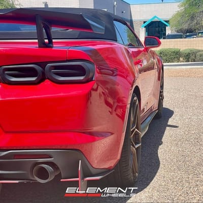 Staggered 22 inch Rohana RFX11 in Brushed Bronze on a 2019 Chevrolet Camaro