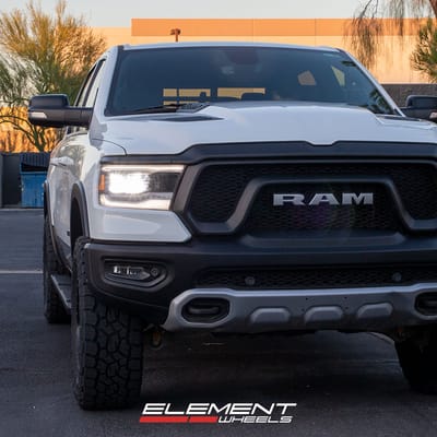 20 inch Fuel Off-Road Podium Anthracite w/ Black Lip D619 on a 2019 Ram 1500 Rebel 4WD