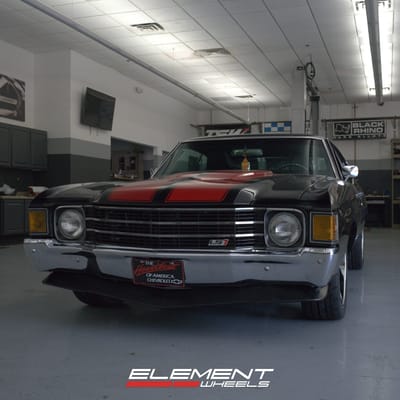 Staggered 20 Inch US Mags U132 Desperado in Chrome on 1972 Chevrolet Chevelle