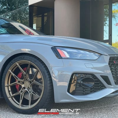20 inch Variant Nysa in Satin Bronze on a 2023 Audi RS5
