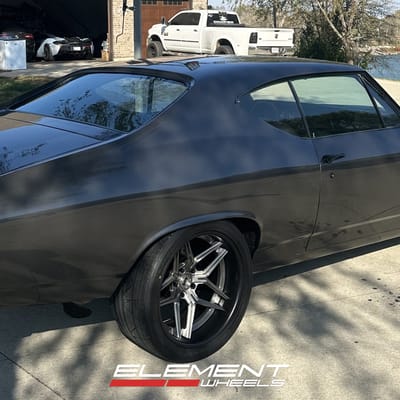 Double Staggered 18/19 inch CNT-3P in Satin Gunmetal on a 1968 Chevrolet Chevelle