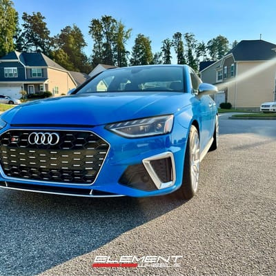 19 inch VMR V810 Hyper Silver on 2023 Audi S4