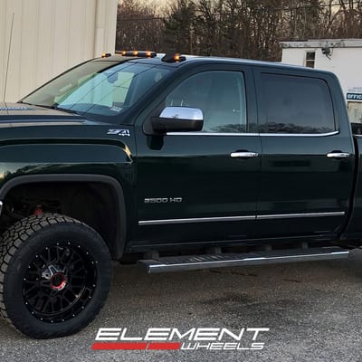 20 inch XD Series XD842 Snare Gloss Black w/ Gray Tint on a 2016 GMC Sierra 2500