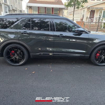 22 inch Marquee M1000W in Satin Black on a 2023 Ford Explorer