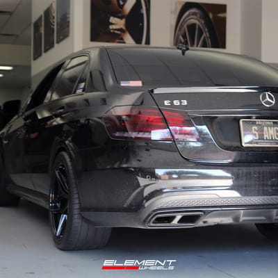 19 inch Staggered Variant Xenon Satin Black on a 2014 Mercedes Benz E63 AMG