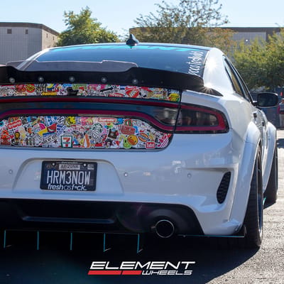 20 inch Staggered Variant Corsa Collection MNZ-3P on a 2020 Dodge Charger SRT Widebody RWD