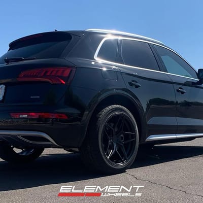 20 inch Variant Xenon Satin Black on a 2020 Audi Q5