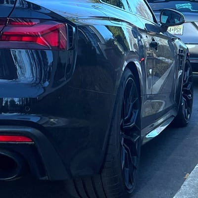 20 inch Ace Alloy AFF09 Gloss Piano Black on a 2023 Audi RS5 w/ Carbon Ceramic Brakes