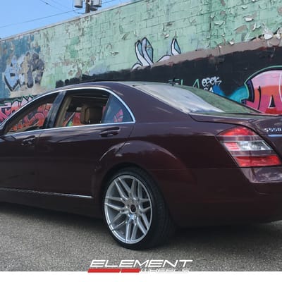 20in staggered Giovanna Bogota Gloss Silver w/machined face on a 07 Mercedes Benz S550 w/ Specs