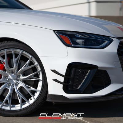 19 inch MRR Ground Force GF5 in Silver Machined on a 2021 Audi S4