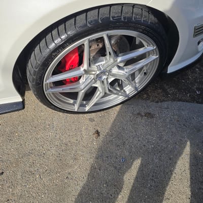 20 inch Staggered Variant Zeno in Raw Milled on a 2013 Mercedes-Benz CLS 63 AMG