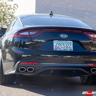 20 inch Avant Garde M540 Machined Silver on 2018 Kia Stinger 2WD