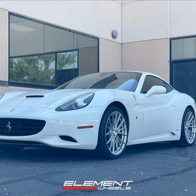 Double Staggered 20/21 inch Variant Rian in Raw Milled on a 2012 Ferrari California