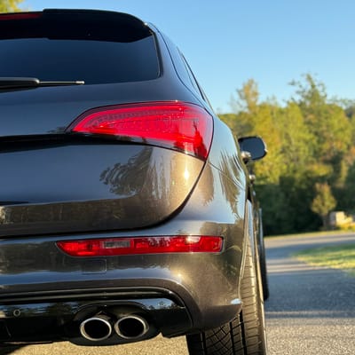 21 inch Vossen HF-5 in Matte Gunmetal on a 2017 Audi SQ5