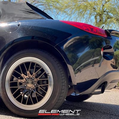 18 inch Ace Alloy AFF04 in Bronze w/ Machined Lip Raised Face on a 2008 Pontiac Solstice