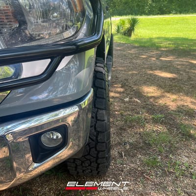 18 inch Fuel Off-Road Assault in Matte Black Milled on a 2019 Toyota Tundra