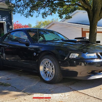 18 inch Staggered Aodhan DS06 in Silver w/ Machined Face on a 2004 Ford Mustang