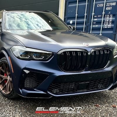 22 inch Staggered HRE P101 Matte Bronze on a F96 BMW X6M