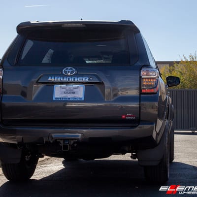17 inch Fuel Off-Road Recoil Matte Black D584 on a 2021 Toyota 4Runner