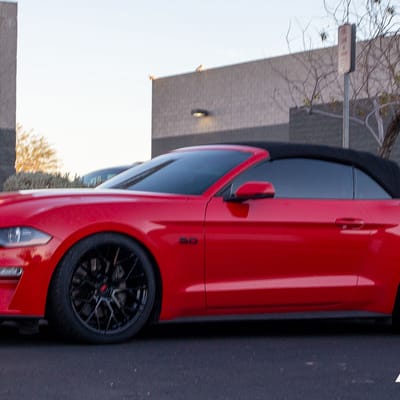 20 inch Staggered Variant Radon Gloss Piano Black on a 2019 Ford Mustang GT w/ 4 Piston Brembos