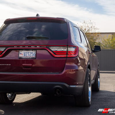 22 inch Diablo Elite Chrome w/ Black Inserts on a 2020 Dodge Durango SXT
