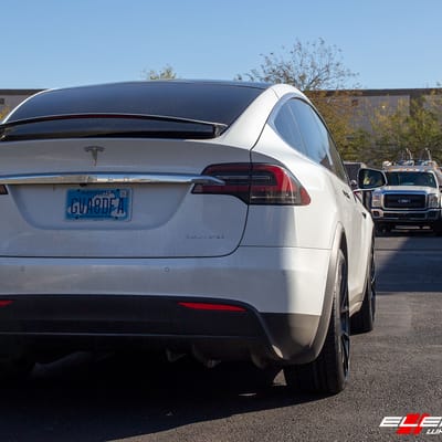 22 inch Staggered Niche Misano Satin Black M117 on a 2021 Tesla Model X (Long Range Plus)