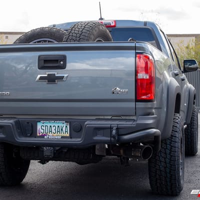 18 inch GRID Off-Road GD8 Matte Black w/ Bronze Dark Tint on a Leveled 2019 Chevrolet Colorado