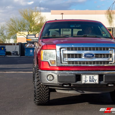 18 inch Fuel Off-Road Vector Matte Black D579 on a 2013 Ford F-150 4x4