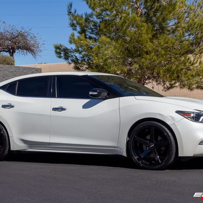 20 inch Versus VS541 Gloss Black on a 2016 Nissan Maxima