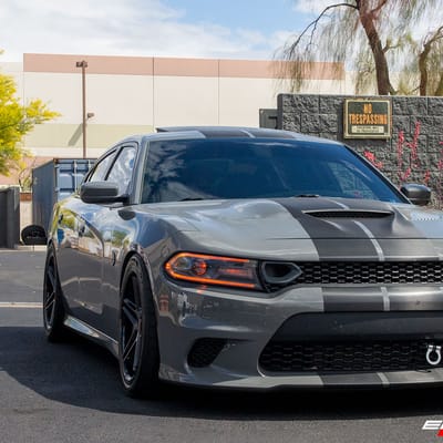 20 inch Ferrada CM1 Matte Graphite w/ Gloss Black Lip on a 2018 Dodge Charger