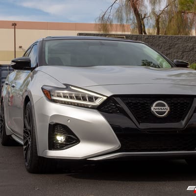 19 inch Savini Black Di Forza BM13 Gloss Black w/ Double Dark Tint Face on a 2019 Nissan Maxima
