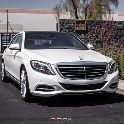 20 inch Staggered Mandrus Estate Silver w/ Mirror Face on a 2015 Mercedes Benz S550 Sedan