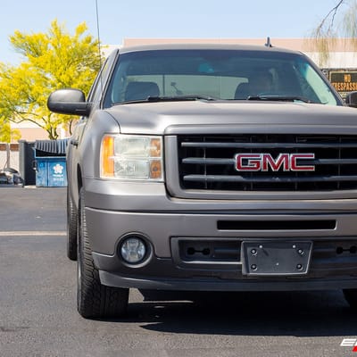 22 inch Dub Baller Matte Black w/ Dark Tint S116 on a 2011 GMC Sierra 1500