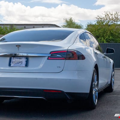 19 inch Niche Essen Chrome M148 on a 2015 Tesla Model S 2WD
