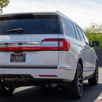 24 inch Ferrada FT3 Machine Black on a 2018 Lincoln Navigator