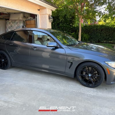 19 Inch Staggered Curva Concept Cff70 in Gloss Black on a 2017 BMW 4-Series RWD