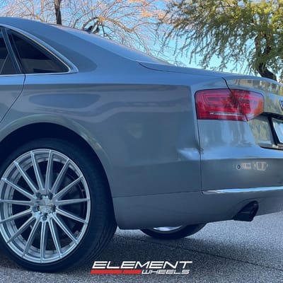 22 inch Element EL15 in Silver w/ Machined Face on a 2012 Audi A8L