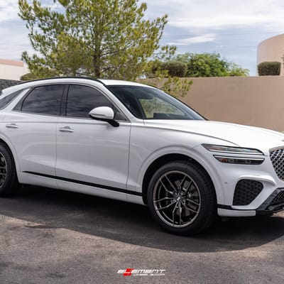 20 inch Variant Krypton Super Black Chrome on a 2022 Genesis GV70