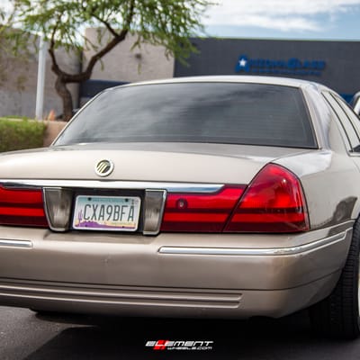 17 inch ARC AR01 Silver Machined on a 2003 Mercury Grand Marquis