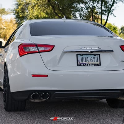 20 inch Staggered Lexani Wraith Gloss Black w/ Machined Tips on a 2016 Maserati Ghibli