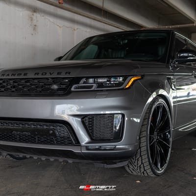 24 inch Blaque Diamond BD-11 Gloss Black on a 2020 Land Rover Range Rover Sport HSE V8 Supercharged