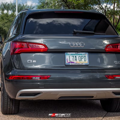 20 inch Mazzi Big Easy 372 Matte Black w/ Dark Tint on a 2018 Audi Q5