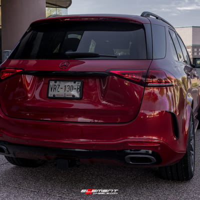 21 inch Staggered Varro VD06X Gloss Titanium w/ Brushed Face on a 2021 Mercedes GLE