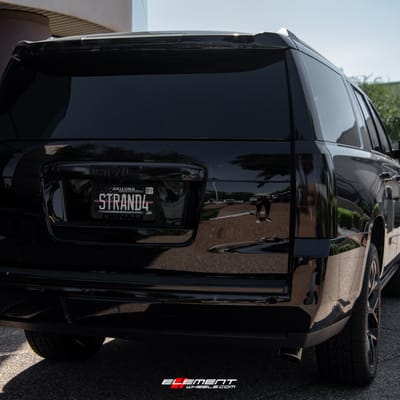 22 inch Vors DG11 Gloss Black on a 2018 GMC Yukon