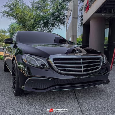 20 inch Staggered Ferrada FR4 Matte Black w/ Gloss Black Lip on a 2017 Mercedes Benz E300 Sedan