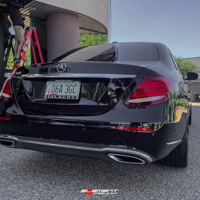 20 inch Staggered Ferrada FR4 Matte Black w/ Gloss Black Lip on a 2017 Mercedes Benz E300 Sedan