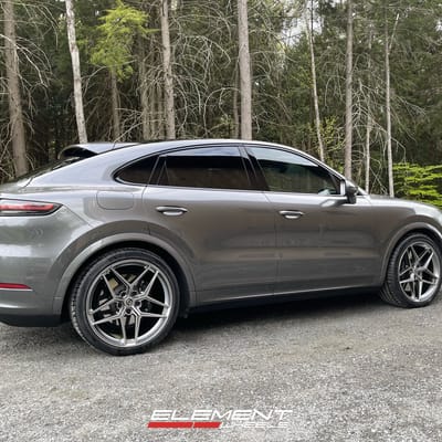 22 Inch Staggered HRE FlowForm FF11 On A 2021 Porsche Cayenne Coupe Turbo (PSCB/Steel Brakes)